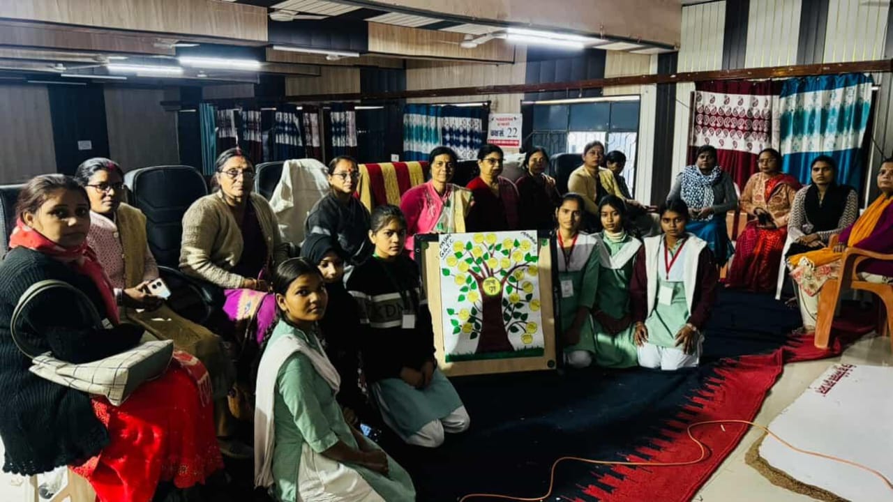 Bhartiya Bhasha Utsav 2025  P.m.shri Ggic Mahoba